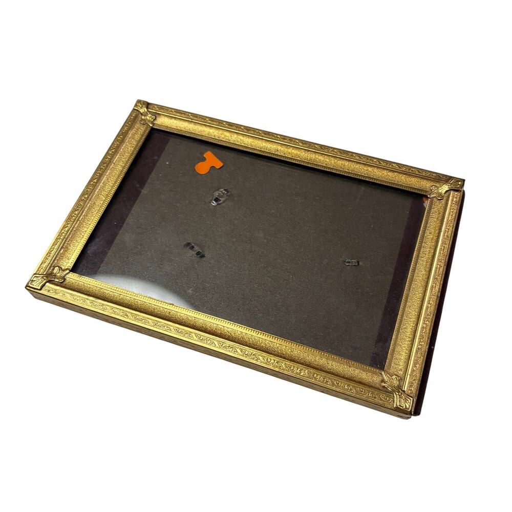 Vintage 4x6 Gold Metal Picture Frame
